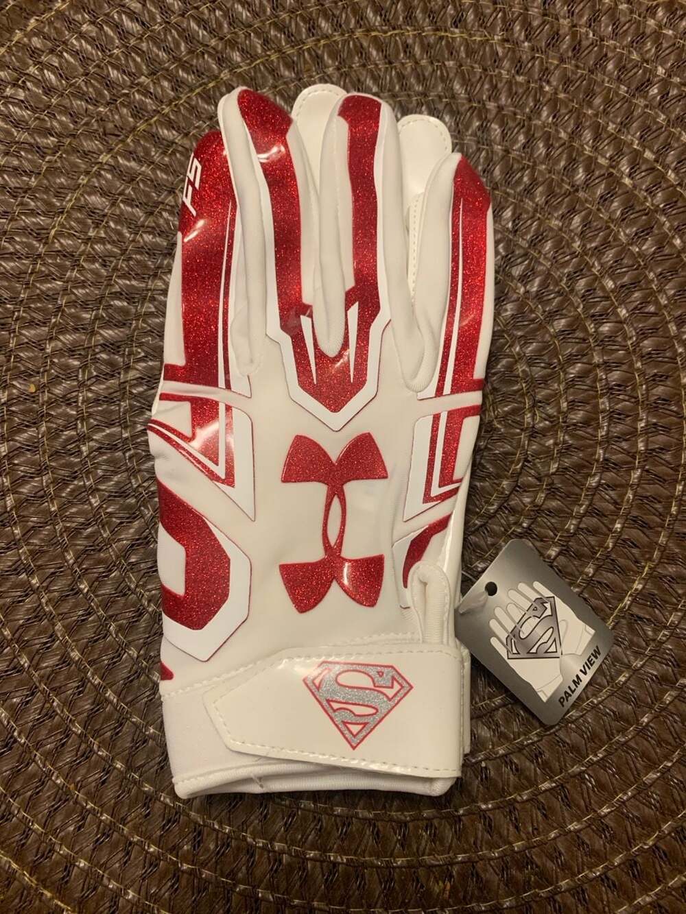 Under Armour F5 Alter Ego Superman Youth Football Receiver Gloves White/Red